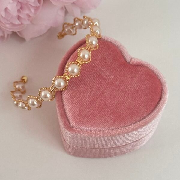 Retro pearl open bracelet