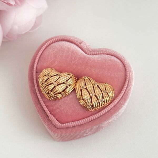 18k brass French medieval heart hollow earrings