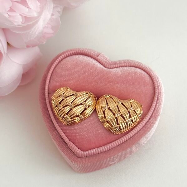 18k brass French medieval heart hollow earrings