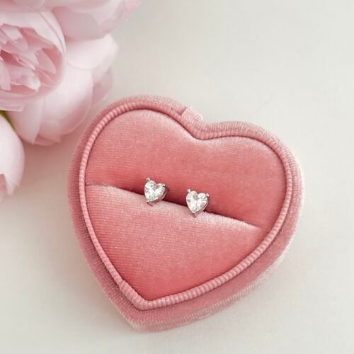 S925 Silver Needle Heart Moissanite Earrings