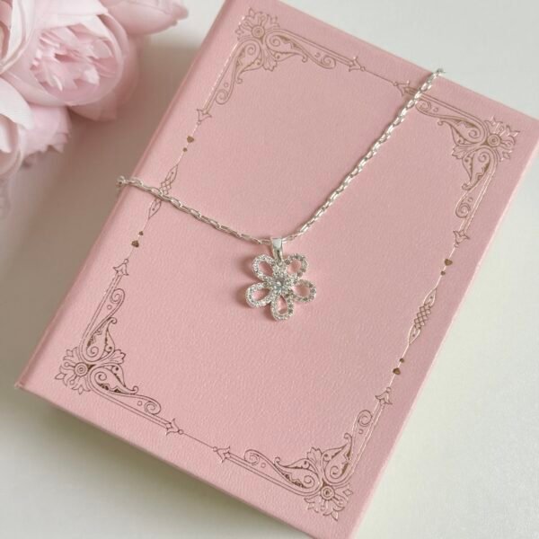 Sunflower Hollow Necklace