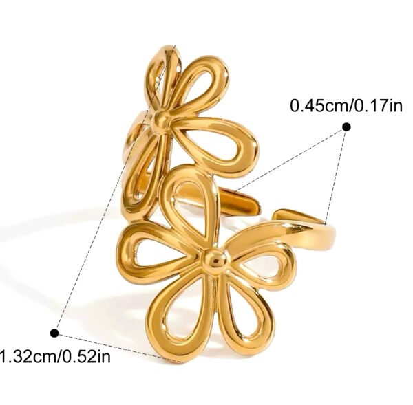 High-end flower zircon ring