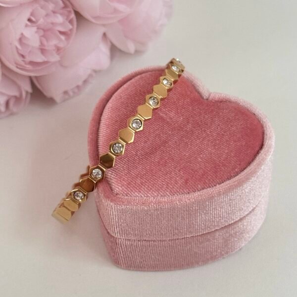 18k金高端钻石蜂窝不锈钢手链 (复制)