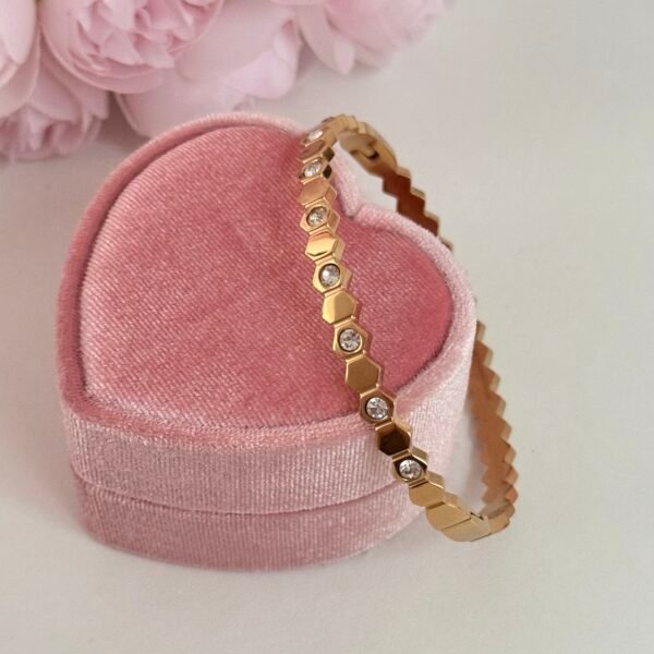 18k金高端钻石蜂窝不锈钢手链 (复制)