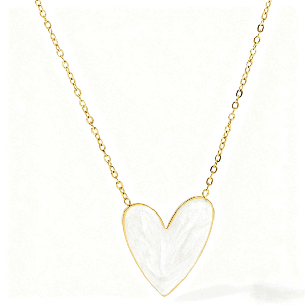 Simple and versatile oil painting heart necklace