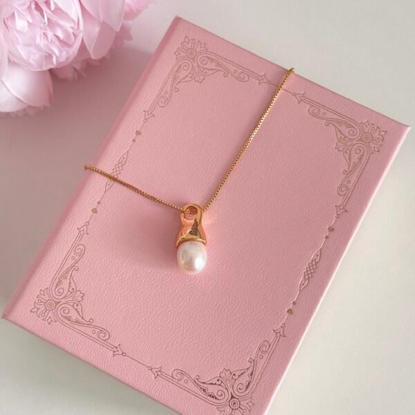 18k brass single pearl necklace (复制)