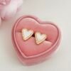 Natural shells white heart earrings