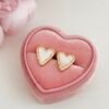 Natural shells white heart earrings