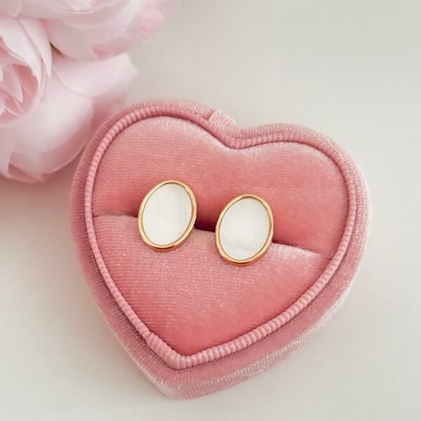 Simple French shell earrings